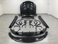 Nouveau kit carrosserie en fibre de carbone Xin Wei pour URUS : lèvre avant, diffuseur, jupes latérales, déflecteurs d'air avant/arrière à visser