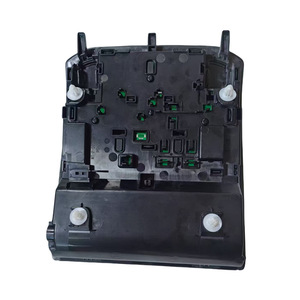 Conjunto de Luz de Techo para Toyota Land Cruiser LC300 22-25 Versión Baja, Iluminación Interior de 12V - Product Image 2