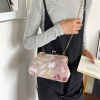 Sac de soirée brodé floral style décontracté, best-seller, avec chaînes à sequins, pochette bandoulière pour femme, idéal pour banquets et soirées habillées