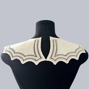 나비 분리 가능한 흰색 레이스 칼라 자수 맞춤 도매 니트 크로 셰 뜨개질 네크 라인 중공 거짓 칼라 - Product Image 3