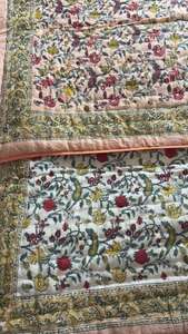 Edredón Kantha de algodón puro hecho a mano ligero con estampado de tendencias, edredón Kantha orgánico Reversible orgánico, edredón Kantha de invierno - Product Image 3