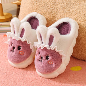 Chaussons d'hiver en toile de coton pour femmes, motif chiot mignon, chauds, écologiques, antidérapants, à semelle en plastique, en peluche, tendance et durables - Product Image 6