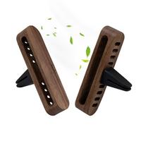 Diffuseur d'air frais pour voiture, flacon en plastique vide de 10 ml avec clip de ventilation et bouchon en bois de hêtre, évaporation naturelle