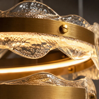 Lustre moderne de luxe en cristal, lampe suspendue en verre à effet d'ondulation, plafonnier LED doré pour salle à manger de villa