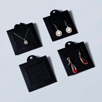 Boîtes cadeaux carrées noires de qualité supérieure prêtes à l'emploi avec fenêtre, pour colliers, avec carte de présentation suspendue, sans fermeture, origine CN, pour bijoux