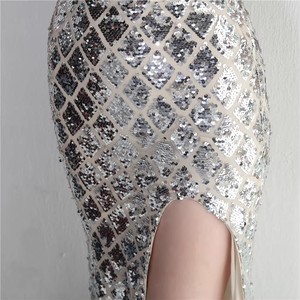 Sáng và thanh lịch quây dây Đầm với bùng và cinched trong bóng. Váy dài thanh lịch và gợi cảm cho một bữa tiệc. - Product Image 5