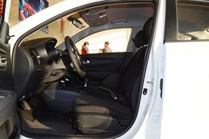 Kia K2 2017 Barato, Sedán de 5 Plazas, Gasolina, Autos Usados, 1.4L, Tracción Delantera, Edición Deluxe Smart, Auto Kia de <span class=keywords><strong>Segunda</strong></span> <span class=keywords><strong>Mano</strong></span> - Product Image 6