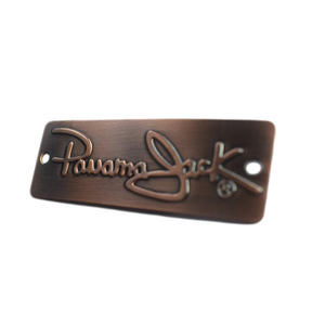 Plaque d'étiquette en métal avec logo Plaque d'étiquettes de meubles en métal doré personnalisé Étiquette en métal avec logo de couture avec trous - Product Image 4