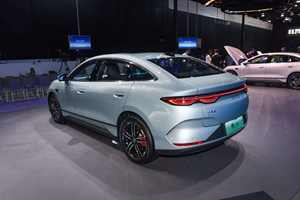 BYD Qin L EV 2025 545km Mobil Listrik Superb dari Tiongkok Kendaraan Listrik Mobil Listrik Baru Sedan Listrik Mobil Tiongkok Baru - Product Image 3