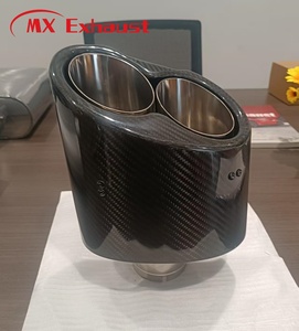 Nouveau design d'embouts d'échappement double en fibre de carbone 64mm, 67mm, 70mm d'embouts de <span class=keywords><strong>tuyau</strong></span> d'échappement d'entrée pour la modification de voiture AU * DI au prix de gros - Product Image 4
