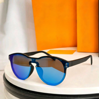 Lunettes de soleil unisexes légères et tendance, monture carrée pleine, verres dégradés, protection UV %, pour la plage et les activités de plein air