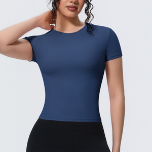 Hauts de sport YIYI à séchage rapide pour femmes, coupe ajustée, athlétiques, pour la course, la gym, le yoga, manches courtes, respirants, col rond - Product Image 6