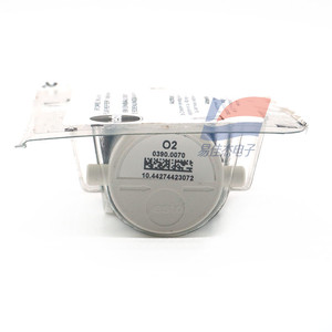 เซ็นเซอร์วัดก๊าซ O2 สำหรับเครื่องวิเคราะห์ก๊าซไอเสีย Testo350M/XL รุ่น 0390 0070 - Product Image 1