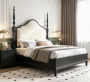 Cama de cuatro postes tamaño queen premium de madera negra con cabecero curvo tapizado en beige para dormitorio - Product Image 2