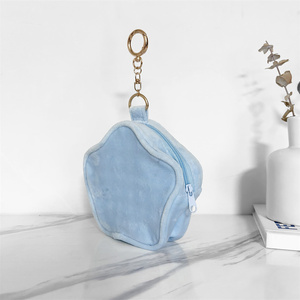 Bolsa de Maquillaje con Forma de Estrella de 5 Puntas, Linda, de PVC Transparente y Tela de Felpa, Bolsa de Cosméticos Transparente, Organizador de Artículos de Aseo para Viaje - Product Image 4