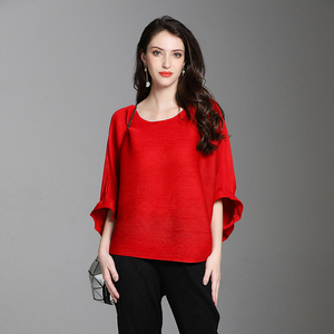 Venta caliente <span class=keywords><strong>Casual</strong></span> de <span class=keywords><strong>moda</strong></span> urbana elegante mujeres plisada ropa plus tamaño superior - Product Image 4