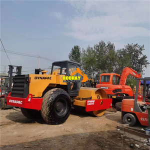 Used DYNAPAC CA25D/CA30D Vibratory <b>Roller</b> for Sale Made in USA/Japan 25 TON Operating Weight Diesel/Gasoline Engine - Product Image 5