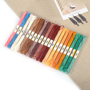 Kit de bobinas de hilo de bordar <span class=keywords><strong>para</strong></span> <span class=keywords><strong>principiantes</strong></span>, herramientas de costura cruzada, organizador de hilo de bordar - Product Image 6