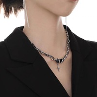 Collier ras de cou avec pendentif en forme de croix noire gothique, chaîne, pour femmes et hommes, charme grunge punk, bijoux de mode, accessoires Harajuku EMO