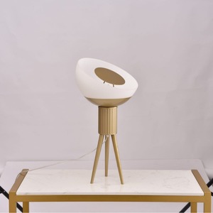 Lámpara de mesa minimalista moderna, luz cálida LED E27, lámpara de escritorio para dormitorio, sala de estar - Product Image 4