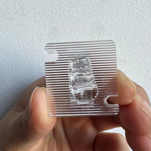 ชุดคลิปตาข่ายป้องกันแมวป้องกันรังสียูวีสำหรับหน้าต่างระเบียง ไม่ต้องเจาะ แข็งแรง โปร่งใส กันน้ำ ตะขอพลาสติกแบบกาว - Product Image 5