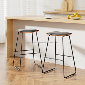<span class=keywords><strong>Tabouret</strong></span> <span class=keywords><strong>de</strong></span> bar industriel <span class=keywords><strong>en</strong></span> métal sans dossier avec assise carrée <span class=keywords><strong>en</strong></span> PU pour îlot <span class=keywords><strong>de</strong></span> cuisine et café – Offre spéciale - Product Image 6