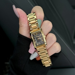 Scottie 9655b Nouvelle <span class=keywords><strong>Montre</strong></span> Classique Carrée Élegante Or Bracelet Acier Inoxydable 3ATM Étanche Luxe <span class=keywords><strong>Quartz</strong></span> pour <span class=keywords><strong>Femme</strong></span> - Product Image 3