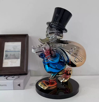 Statue de canard en résine artistique peinte à la main de luxe avec sac à monnaie, décoration moderne pour la maison, le bureau et le hall d'hôtel