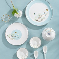 Nouvel ensemble de vaisselle en céramique de style chinois de 60 pièces, cadeau de pendaison de crémaillère, ensemble complet de bols et baguettes en porcelaine fine, motif végétal