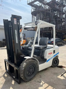 รถยก LPG TCM 30 ของ UniCarriers เสากระโดงสามท่อน ยางลม ระบบขับเคลื่อนแบบนั่งขับ รุ่นมือสอง เครื่องยนต์ดีเซล Cummins - Product Image 5