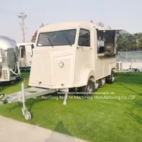 Camion de restauration élégant avec équipement de cuisine complet, voiture BBQ, voiture à hamburgers, voiture de rue. Disposer d'un CoC