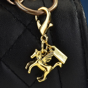 Colgantes Personalizados para Bolsos: Múltiples Estilos, Corazón, Carruaje, Letra, Dibujos Animados, Animal, Botella de <span class=keywords><strong>Perfume</strong></span>, Llavero para Bolso - Product Image 4