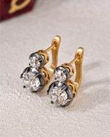 Boucles d'oreilles à deux pierres d'inspiration édouardienne de style antique, serties de diamants de laboratoire à taille ancienne européenne, design bicolore or noir