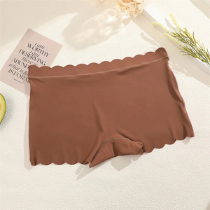 FINETOO S-XL donna DailyWear Boyshorts intimo femminile Sexy elasticizzati Safety boxer da donna Lingerie di seta senza cuciture - Product Image 3