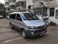 Autobús HFC6518 Usado de 7 Asientos, Emisión Euro 4, Motor 2.8L, Diseño 1+2, Volante a la Izquierda