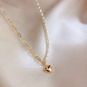 Collier asymétrique en perles naturelles de style coréen de luxe été 2022 avec pendentif en forme de cœur, chaîne de clavicule - Product Image 3