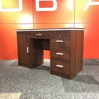 Bureau d'ordinateur en bois moderne de haute qualité à prix abordable pour la maison et le bureau