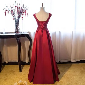 Red Wine Red A-Line Lace Evening Dress Scalloped Neckline Natural Waist Full Length Formal Wear for Banquet Host - Product Image 2