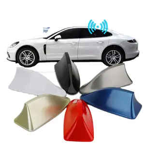 Evrensel araba köpekbalığı yüzgeci anten otomatik çatı FM/AM radyo anteni yedek BMW için/Honda/Toyota/hyundai/Kia/vb