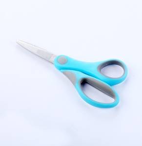 مقص مكتبي 8 بوصات بشفرة من الفولاذ المقاوم للصدأ ومقبض مريح متعدد الأغراض للقطع طراز SC3180 - Product Image 5