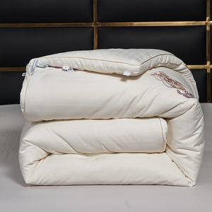 Edredón de Fibra de Soja Duoximeimiankang, 7-8 Jin, Bordado, para Uso Doméstico, Agradable al Tacto, Cómodo para las Cuatro Estaciones - Product Image 4