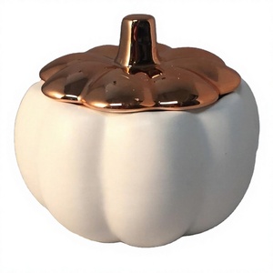 Vendita calda di Halloween decorazione in <span class=keywords><strong>ceramica</strong></span> candela a forma di zucca portacandele - Product Image 1