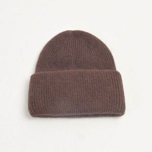 Gorro de Punto de Alta Calidad con Pelo de Conejo Angora, Grueso y Cálido para Invierno, para Mujer, Venta al por Mayor en Stock para Uso Comercial - Product Image 3