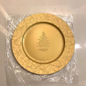 Motif d'arbre de Noël rond multicolore Estampage à chaud Imprimés uniques Ambiance de qualité supérieure Plateau à fruits Assiettes décoratives pour chargeur - Product Image 5
