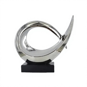 Iron Casting Modern Eco-friendly Handmade Animal Pattern Shape Tabletop Sculpture Living Room Office High Metal Handicraft - Product Image 1