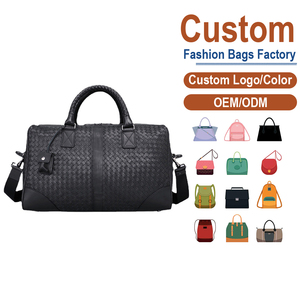 Bolsa de Viaje de Cuero Genuino Negra para Hombre, Diseño de Diamantes, Marca Privada para Diseñadores Independientes en Todo el Mundo - Product Image 1