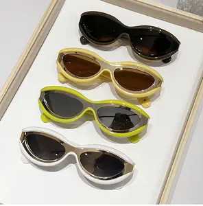 Venta al por mayor caliente de la fábrica más nueva tendencia de moda de diseño personalizado marco óptico Logo mujeres hombres gafas de sol marcos gafas de sol