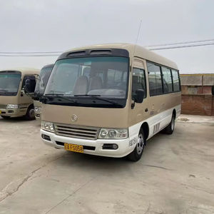 Minibús Usado Xiamen Golden Dragon Coaster Modelo 2014, Tamaño Mediano, 19 Asientos, Motor Diésel, Transmisión Manual - Product Image 1