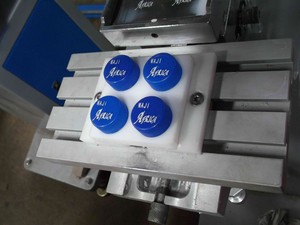 Trung Quốc 2025 nhà máy giá tốc độ cao nhanh Pet phôi chai nước mũ làm máy ép phun - Product Image 2