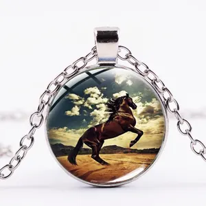 cabochon de vidro cadeia Suppliers-Corrente de cabochão, colar de vidro da cor prata do arte de cavalo para mulheres, presente de joia de animais única para namorado